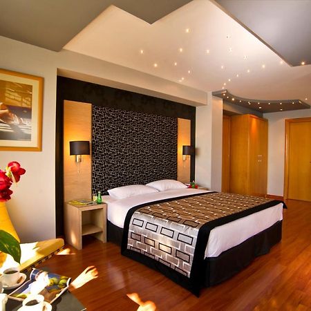 Nefeli Hotel Alimósz Kültér fotó