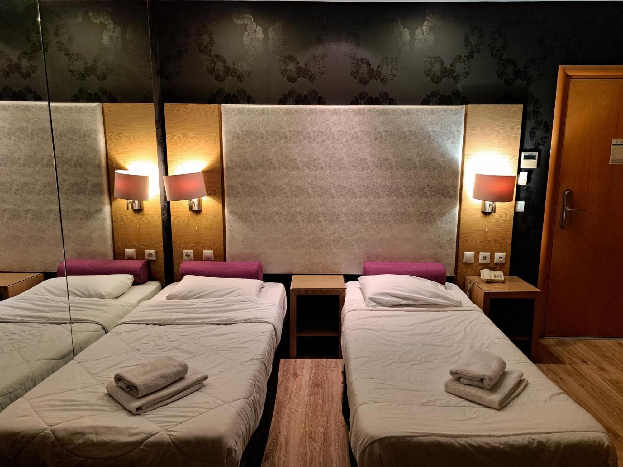 Nefeli Hotel Alimósz Kültér fotó